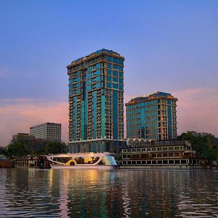 Four Seasons Cairo At The First Residence Giza Exteriér fotografie The Nile City Towers